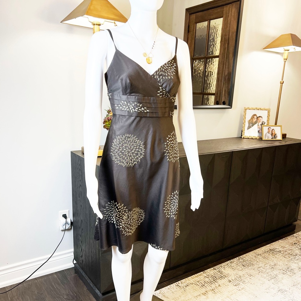 ANN TAYLOR SUN DRESS